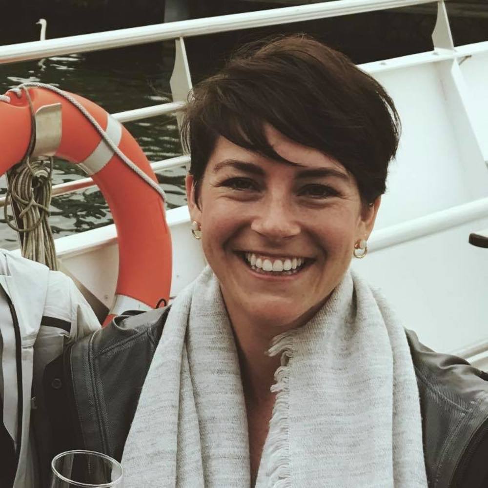 Meet your Posher, Samara